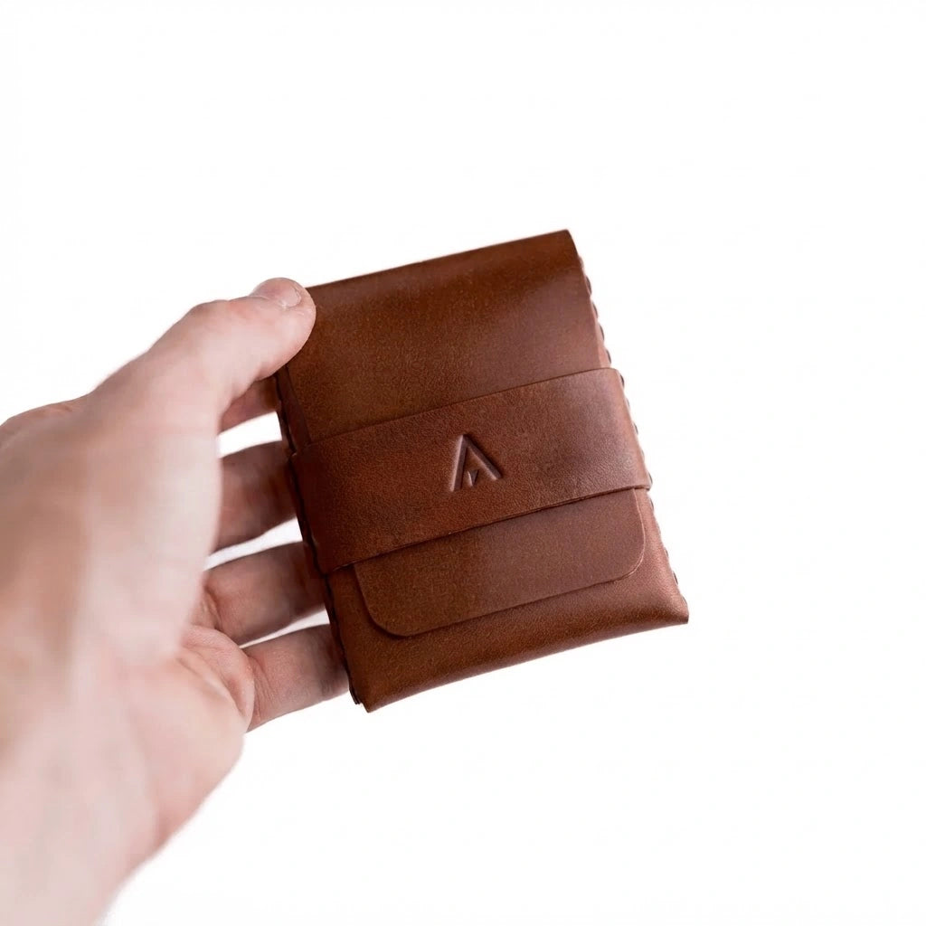 Billetera Fold de Cuero — AUVERN | Marrón